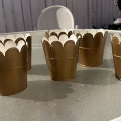 Gold Metal Containers 