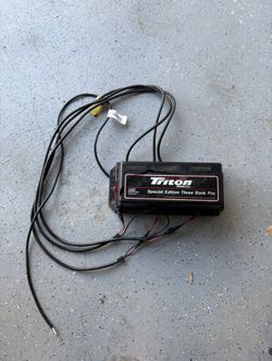 Triton Boats 3 Bank Charger
