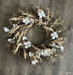 25” Dried Twig Wreath with White Flowers