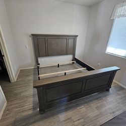 King Size Bed Frame Headboard/Baseboard