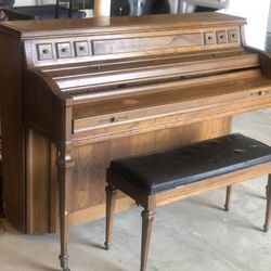 Kimball Piano