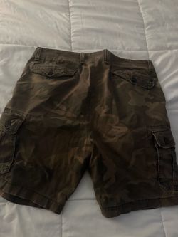 Men's Camo Cargo Shorts size 38 cool