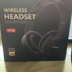 Headphones 