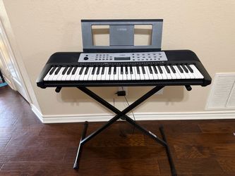 Yamaha YPT-270 61-Key Portable Keyboard with Stand