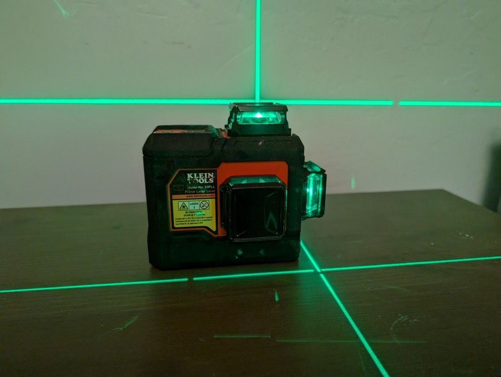 Klein Tools Rechargeable Self Leveling Green Planar Laser Level 93PLL with Hard Carrying Case