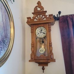 Vintage/Antique Lippizaner Chiming Pendulum Wall Clock