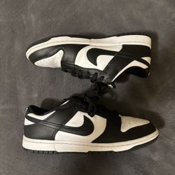 Men’s Nike Dunk Low Panda Retro Shoes 