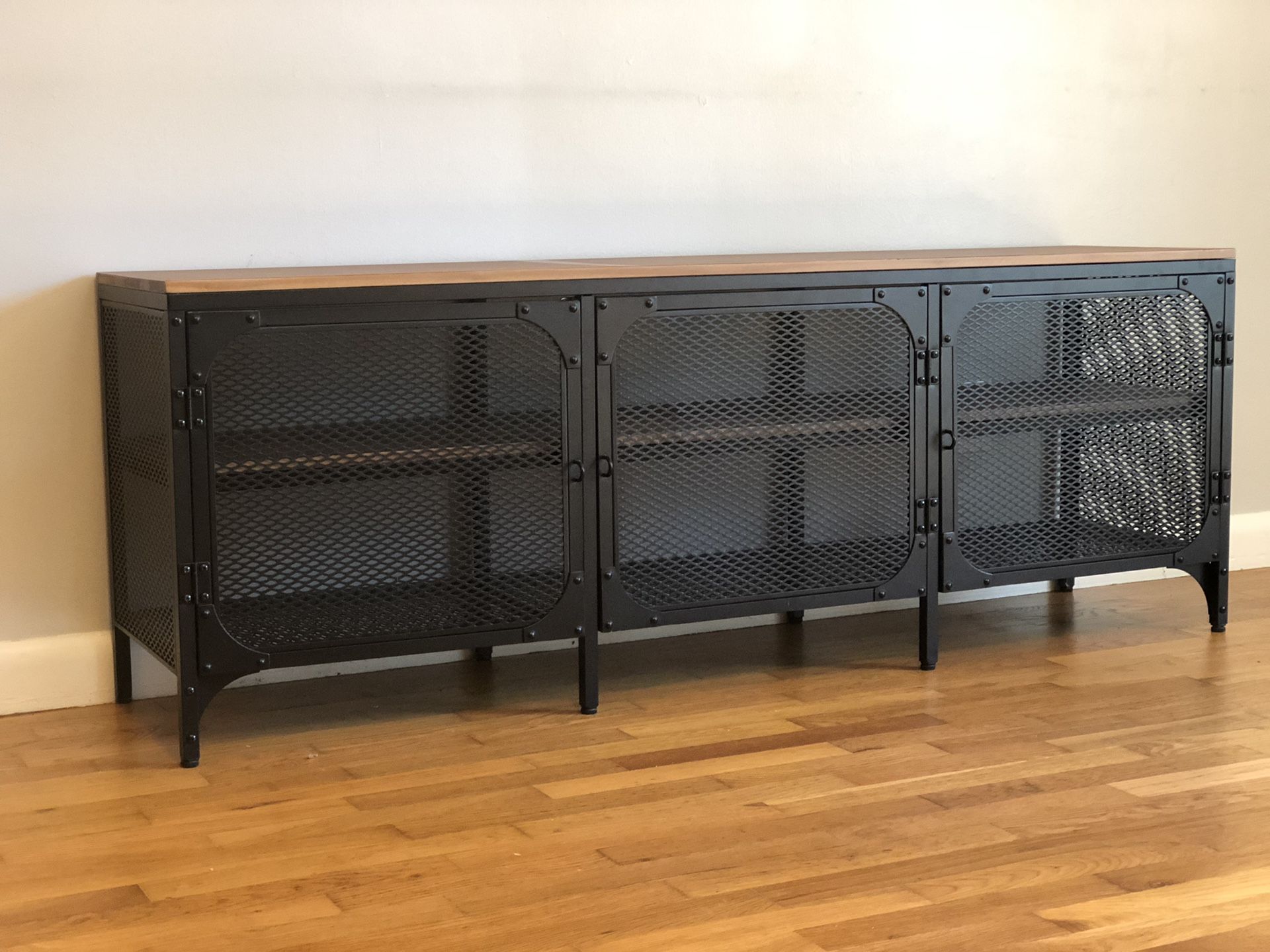 IKEA FJÄLLBO TV Stand