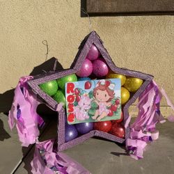 Strawberry Shortcake Star Figure Pinata With Balls