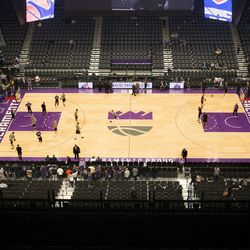 Charlotte Hornets at Sacramento Kings