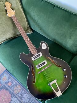 Vintage 1967 Teisco EP-10t Hollow Body Guitar