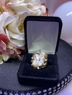 14K Cocktail Ring