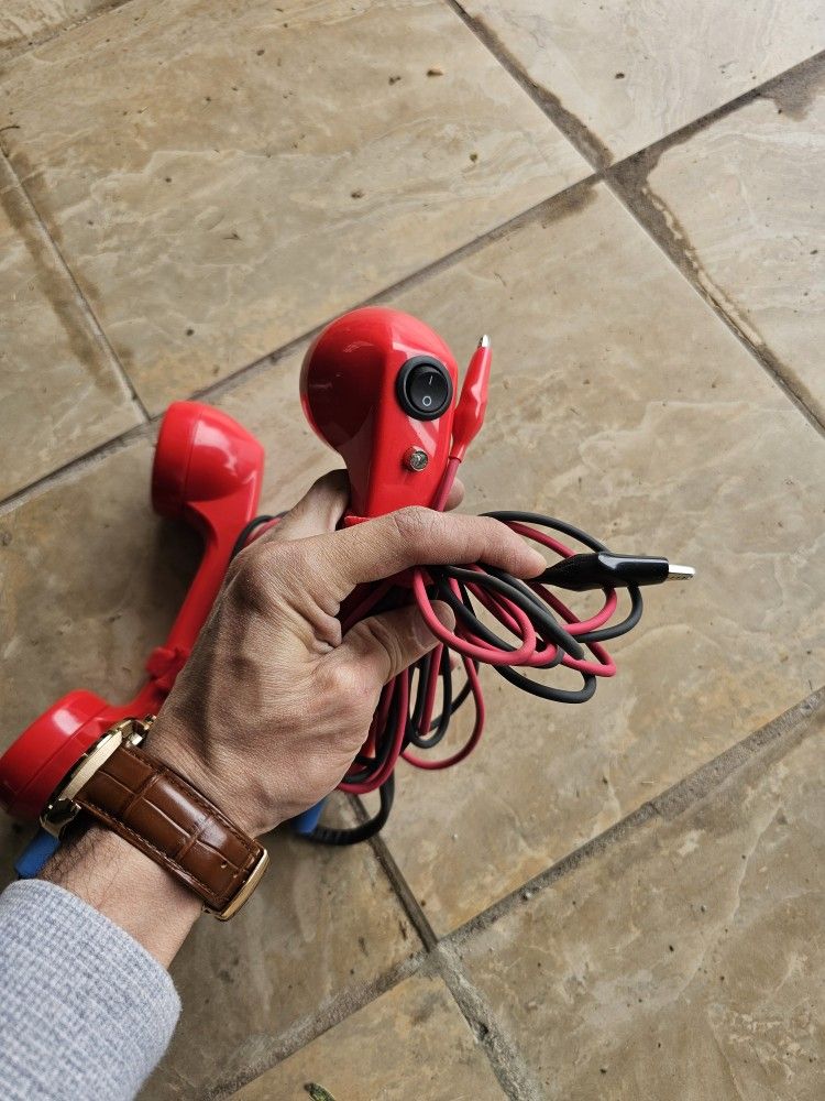 Continuity Check Cable Phone. Electric