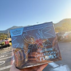 Phantasmal Flames Elite Trainer Box 