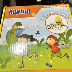 Kids Explorer Kit, 32 PCS Outdoor Adventure Camping Kit & Bug Catcher Kit with Drawstring Bag, Binoculars, Compass, Butterfly Net, Educational Nature 