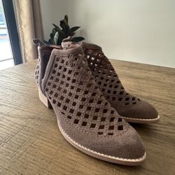 Jeffrey Cambell Boots 