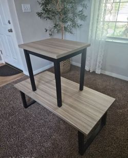 Coffee, 1 end table and large mirror