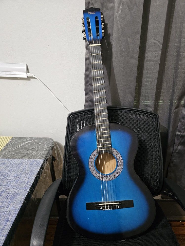 Adults Guiter 