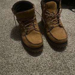 Timberland mid boots men’s 10.5