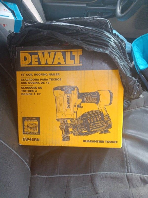 DeWalt Nail Gun 