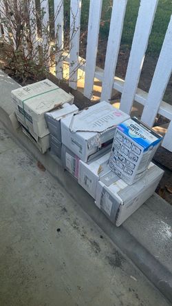 Random boxes tile
