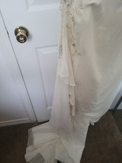Wedding Dress size 10 Thumbnail