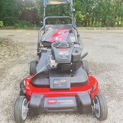 Toro New Timemaster 30” Lawnmower Never Used Self Propelled 10.0ft-lbs 223cc