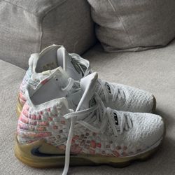 Nike LeBron 17 “Air Command Force” – Size 10.5 – Clean & Sanitized 