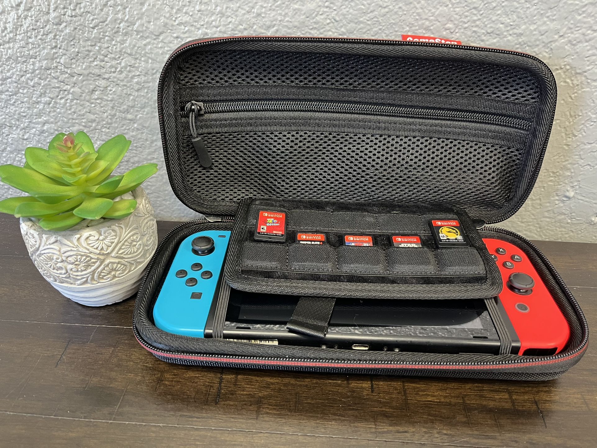 July Promo 🎆 Nintendo Switch Red/Blue JoyCons W/ 5 Games