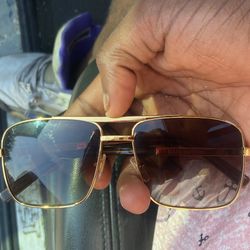 Loui Vittion attitude Sunglasses