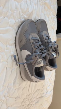 Nike Running Shoes 6.5