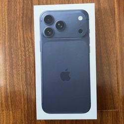 Apple iPhone 17 Pro Max Unlocked 256gb (100% Battery Health)