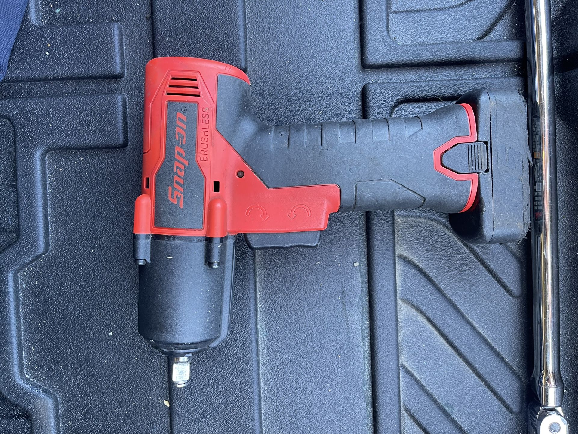 14.4 V 3/8" Drive MicroLithium Cordless Impact