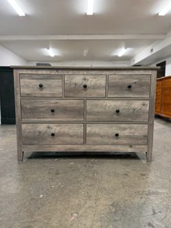Gray 7 Drawer Dresser