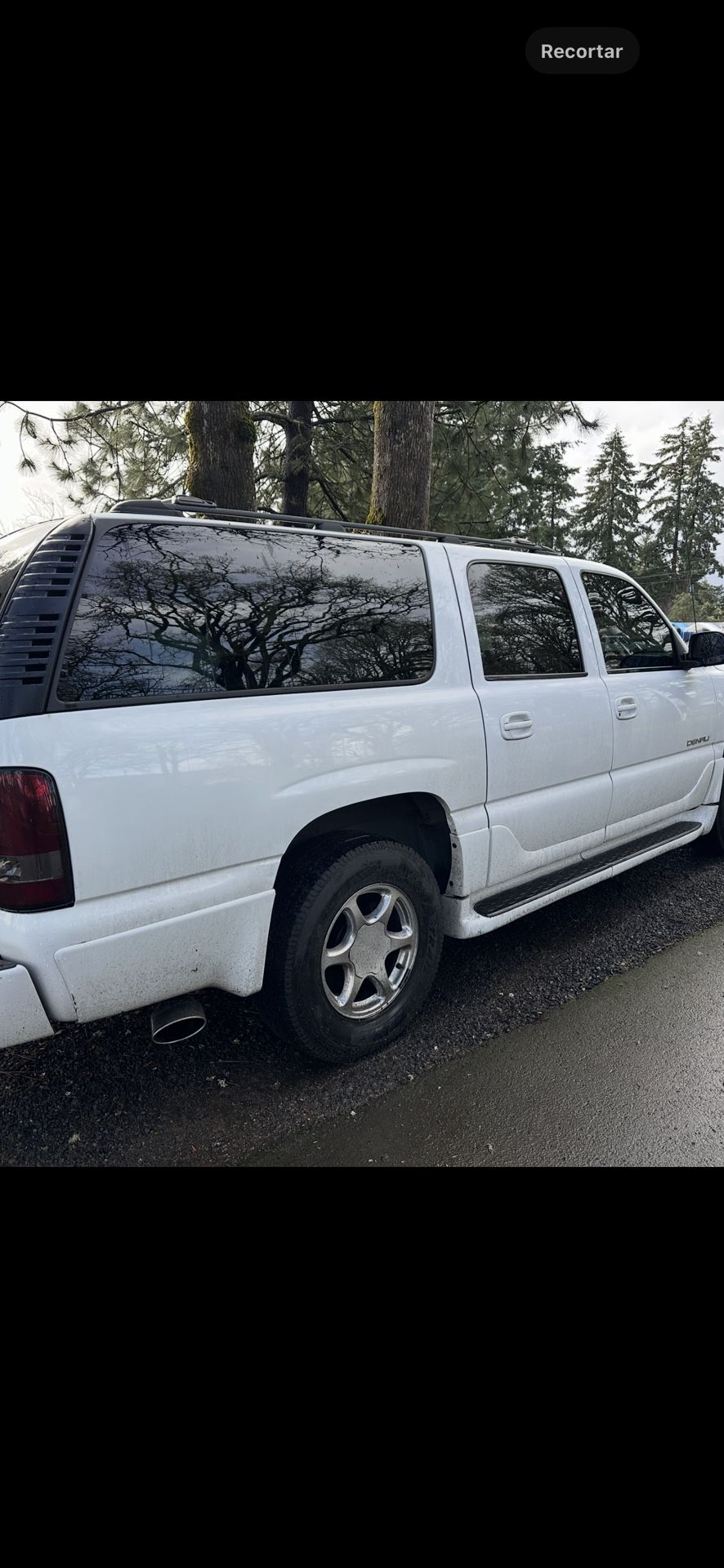 GMC Yukon Denali XL 2002