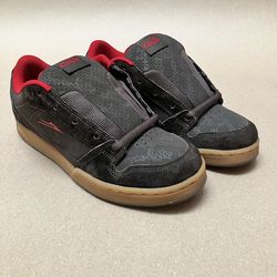 Lanai - Chocolate Colab - Marc Johnson  2 Limited