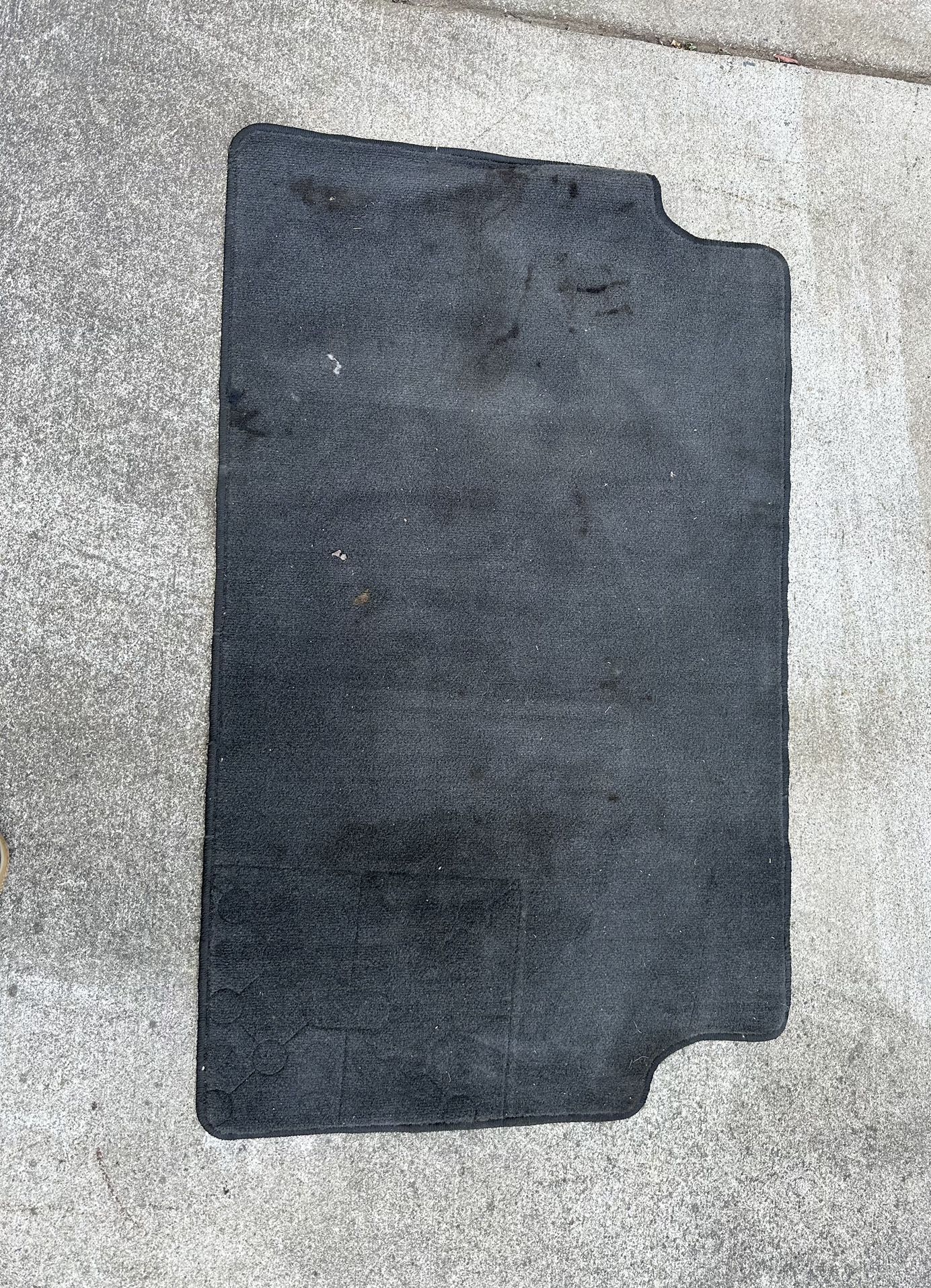 2008 GMC Yukon XL Denali Rear Cargo Mat