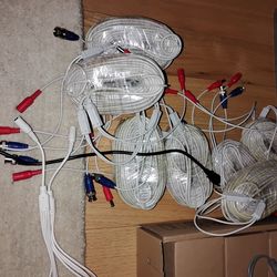 6 Annke cameras with wires