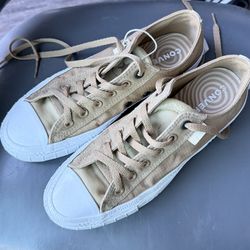 Converse Chuck Taylor Alt Star