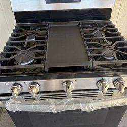 General Electric Gas Stove 