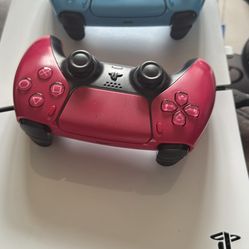 Ps5 with two controllers