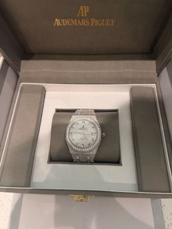 VVS MOISSANITE AP