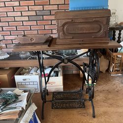 Davis Sewing Machine Table
