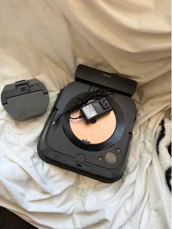 iRobot Braava jet® m6 Wi-Fi Robot Mop – Charging Dock & Power Adapter Included
