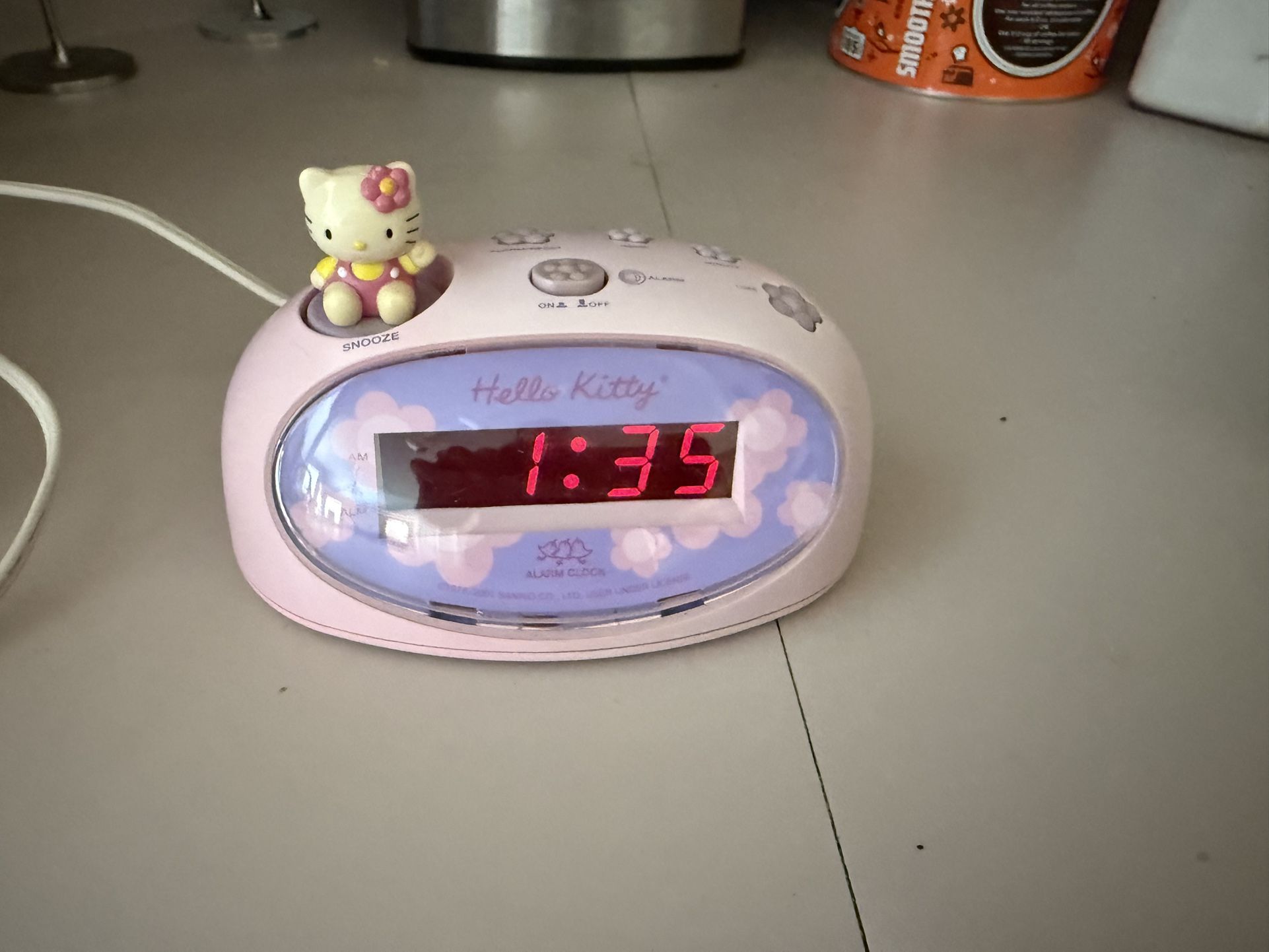 Vintage Y2K Hello Kitty Alarm Clock
