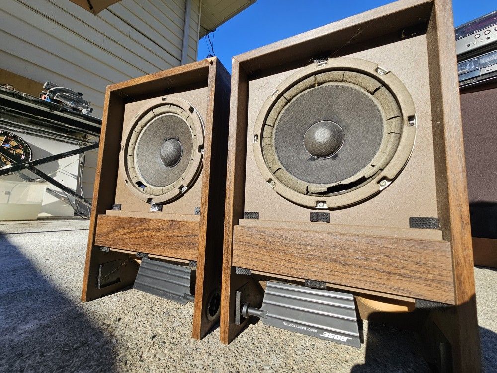 Vintage Bose 301 Direct Reflecting Speakers