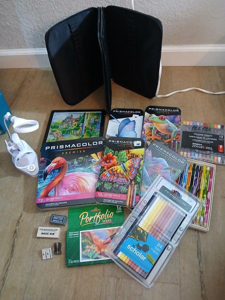 202 NEW Colored Pencils With Assorted Art Supplies