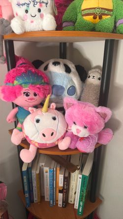 Mixed Lot of Stuffed Animal Plush Toys