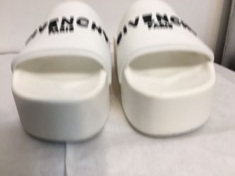 Givenchy Givenchy White Rubber Logo Platform Slides Size 37. Made In Italy 