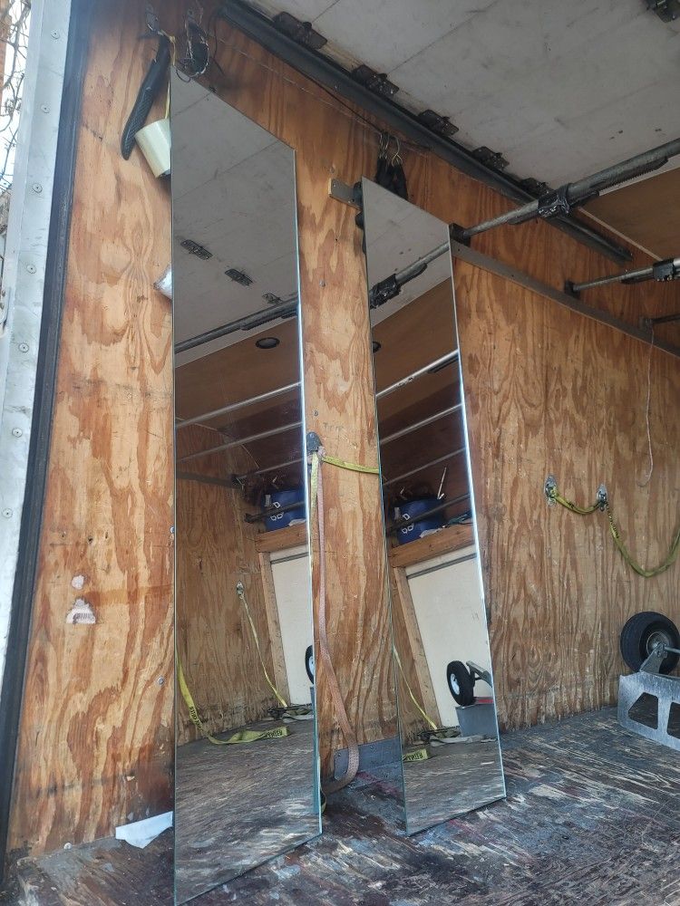 Gym Mirrors 16"1/2 X 71". INCHES. 2 Pieces
